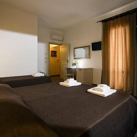 Triskell Camere & Relax Castelluzzo Bagian luar foto