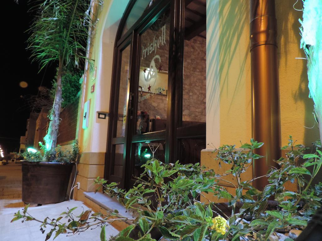 Triskell Camere & Relax Castelluzzo Bagian luar foto