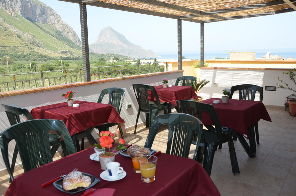 Triskell Camere & Relax Castelluzzo Bagian luar foto