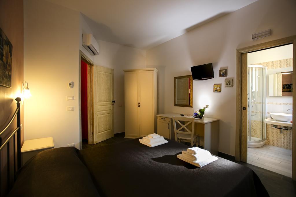 Triskell Camere & Relax Castelluzzo Bagian luar foto