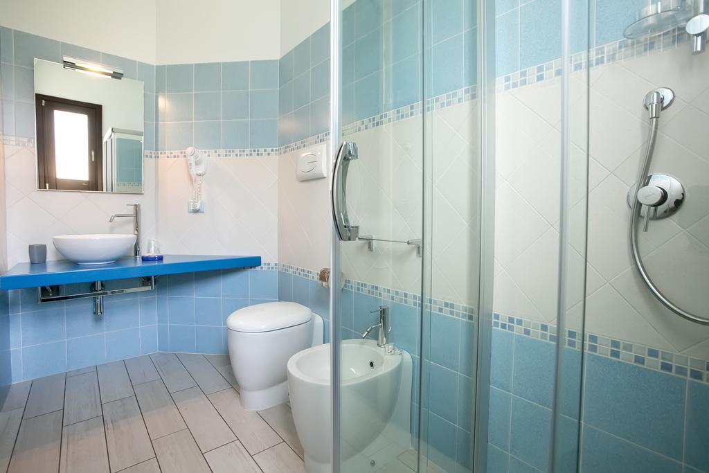 Triskell Camere & Relax Castelluzzo Bagian luar foto