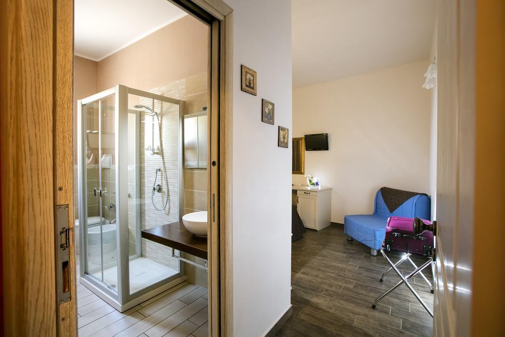 Triskell Camere & Relax Castelluzzo Bagian luar foto